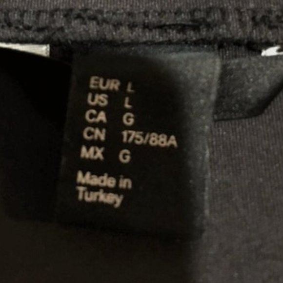 Women's Pencil Skirt - Picture 9 of 10